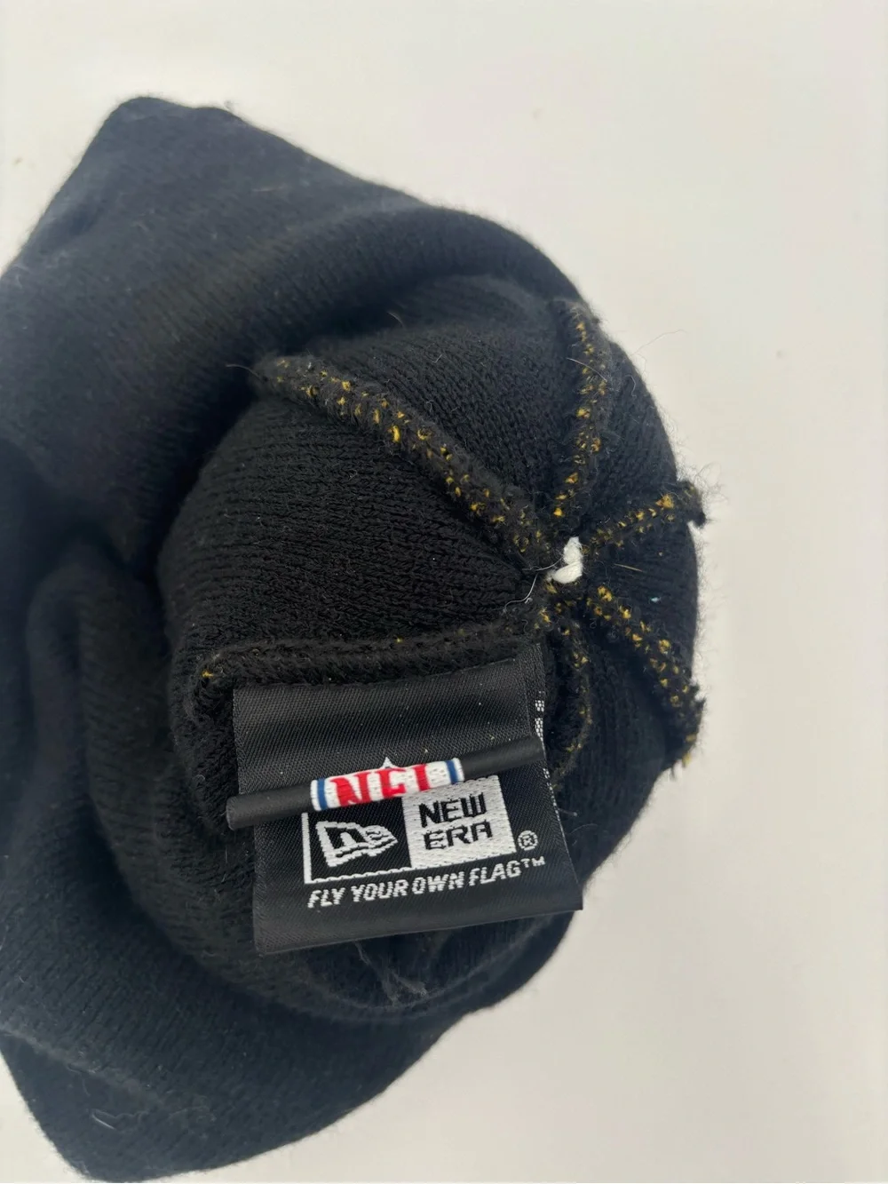 Pittsburgh Steelers New Era Pom Beanie - Black & Gold